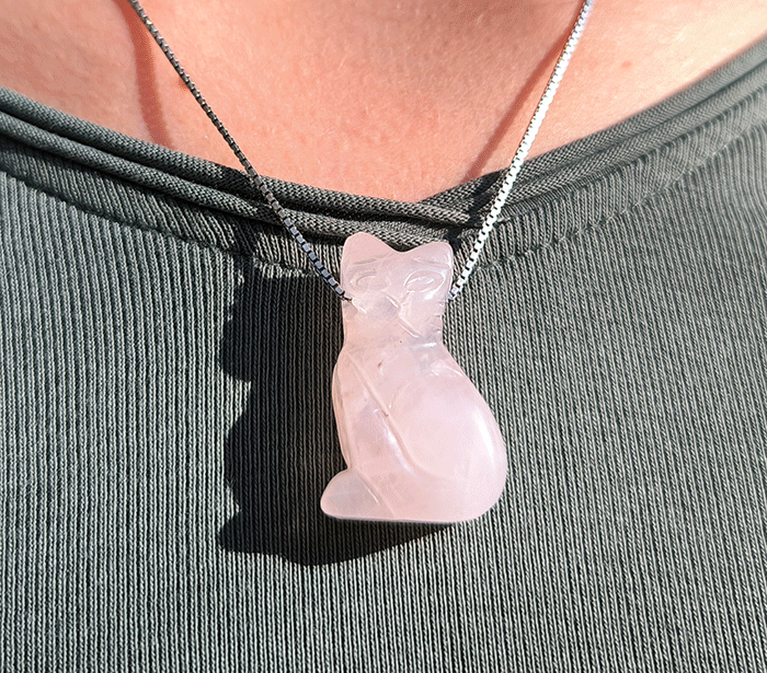 obesek roževec mačka obesek muca roževec kristal talisman roževec mačke kristali poldragi kamni mačka nakit kristali mačka