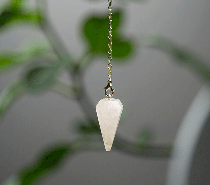 nihalo kamena strela talisman nihalo iz kamene strele kristalno nihalo kamena strela kristali nihalo iz kamene strele poldragi kamni nihala merjenje energije nihala pendelum