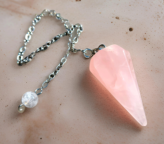 nihalo roževec talisman nihalo iz rozevec kristalno nihalo kristali nihalo poldragikamni nihala merjenje energije nihala