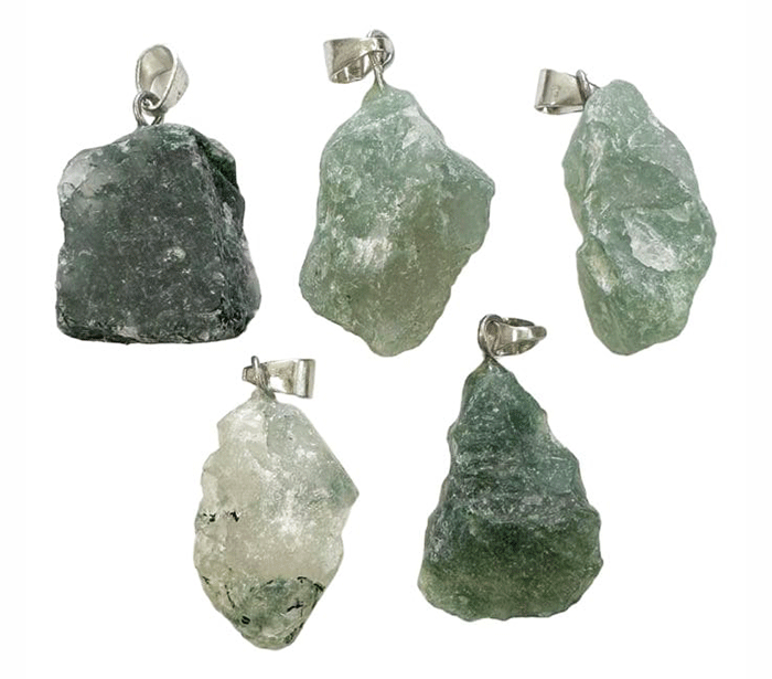kristali surov obesek iz kristalov obesek podragi kamni obeski iz kristalov poldragi kamni obeski mahovni ahat talisman kristali talisman poldragi kamni mahovni ahat