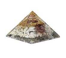 Naložite sliko v pregledovalnik galerije, orgonit piramida mesecev kamen kristali zaščita zascita elektromagnetno sevanje orgonit piramida kristali lunin kamen spirala kristali  poldragi kamni piramide piramida moč moc  orgonit  piramida orgonit elektrosmog 
