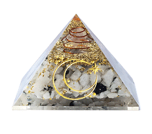 Naložite sliko v pregledovalnik galerije, orgonit piramida mesecev kamen kristali zaščita zascita elektromagnetno sevanje orgonit piramida kristali lunin kamen spirala kristali  poldragi kamni piramide piramida moč moc  orgonit  piramida orgonit elektrosmog 
