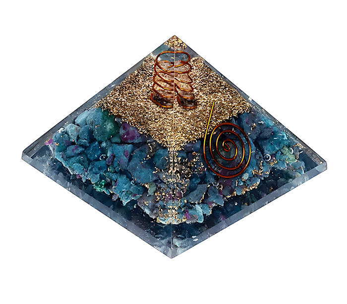 orgonit piramida rubin kianit kristali zaščita zascita elektromagnetno sevanje orgonit piramida kristali rubin kianit spirala kristali  poldragi kamni piramide piramida moč moc  orgonit  piramida orgonit elektrosmog 