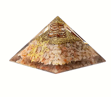 Naložite sliko v pregledovalnik galerije, orgonit piramida sončev kamen kristali zaščita zascita elektromagnetno sevanje orgonit piramida kristali soncev kamen spirala kristali  poldragi kamni piramide piramida moč moc  orgonit  piramida orgonit elektrosmog 

