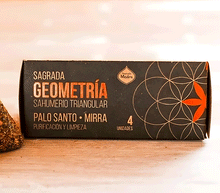 Naložite sliko v pregledovalnik galerije, kadilo dišava kadilo sagrada madre geometria palo santo mirra piramida kadilo disava za dom dišava za prostor naravno kadilo palo santo mira sveti les naravno kadilo
