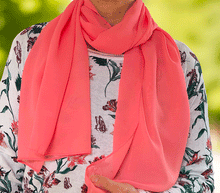 Naložite sliko v pregledovalnik galerije, šal šali ženski šali poletni šali prehodni šali modni dodatki svila viskoza enobarvni šali enobarven šal sal enobarven lahek sal viskoza svila sal naravni material
