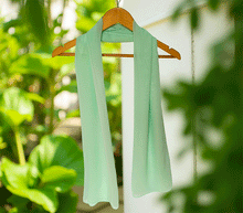 Naložite sliko v pregledovalnik galerije, šal šali ženski šali poletni šali prehodni šali modni dodatki svila viskoza enobarvni šali enobarven šal sal enobarven lahek sal viskoza svila sal naravni material
