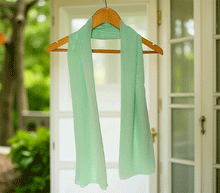 Naložite sliko v pregledovalnik galerije, šal šali ženski šali poletni šali prehodni šali modni dodatki svila viskoza enobarvni šali enobarven šal sal enobarven lahek sal viskoza svila sal naravni material
