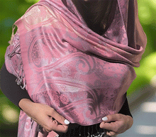 Naložite sliko v pregledovalnik galerije, sal sali šal šali pasmina pašmina ženski šali modni šali zenski sal bombaž viskoza šali lepota mehko jesenski šal zimski šal prehodni šal poletni šali  topel sal naravni materiali 
