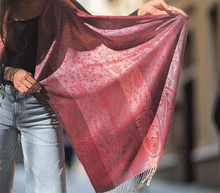 Naložite sliko v pregledovalnik galerije, sal sali šal šali pasmina pašmina ženski šali modni šali zenski sal bombaž viskoza šali lepota mehko jesenski šal zimski šal prehodni šal poletni šali  topel sal naravni materiali 
