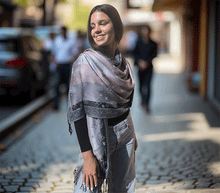 Naložite sliko v pregledovalnik galerije, sal sali šal šali pasmina pašmina ženski šali modni šali zenski sal bombaž viskoza šali lepota mehko jesenski šal zimski šal prehodni šal poletni šali  topel sal naravni materiali siva
