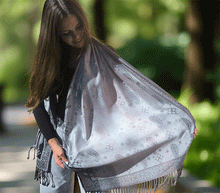 Naložite sliko v pregledovalnik galerije, sal sali šal šali pasmina pašmina ženski šali modni šali zenski sal bombaž viskoza šali lepota mehko jesenski šal zimski šal prehodni šal poletni šali  topel sal naravni materiali siva
