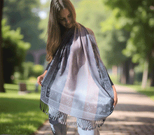 Naložite sliko v pregledovalnik galerije, sal sali šal šali pasmina pašmina ženski šali modni šali zenski sal bombaž viskoza šali lepota mehko jesenski šal zimski šal prehodni šal poletni šali  topel sal naravni materiali siva
