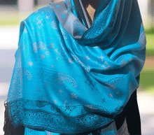 Naložite sliko v pregledovalnik galerije, sal sali šal šali pasmina pašmina ženski šali modni šali zenski sal bombaž viskoza šali lepota mehko jesenski šal zimski šal prehodni šal poletni šali  topel sal naravni materiali 
