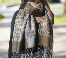 Naložite sliko v pregledovalnik galerije, sal sali šal šali pasmina pašmina ženski šali modni šali zenski sal bombaž viskoza šali lepota mehko jesenski šal zimski šal prehodni šal poletni šali  naravni materiali blescice bleščice svetlikajoč
