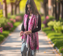 Naložite sliko v pregledovalnik galerije, sal sali šal šali pasmina pašmina ženski šali modni šali zenski sal bombaž viskoza šali lepota mehko jesenski šal zimski šal prehodni šal poletni šali  naravni materiali blescice bleščice svetlikajoč
