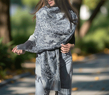 Naložite sliko v pregledovalnik galerije, sal sali šal šali pasmina pašmina ženski šali modni šali zenski sal bombaž viskoza šali lepota mehko jesenski šal zimski šal prehodni šal poletni šali  naravni materiali blescice bleščice svetlikajoč
