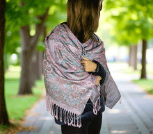 Naložite sliko v pregledovalnik galerije, sal sali šal šali pasmina pašmina ženski šali modni šali zenski sal bombaž viskoza šali lepota mehko jesenski šal zimski šal prehodni šal poletni šali roza naravni materiali good vibes
