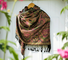 Naložite sliko v pregledovalnik galerije, sal sali šal crazy šali pasmina pašmina ženski šali modni šali zenski sal bombaž viskoza šali lepota mehko jesenski šal zimski šal prehodni šal poletni šali  črna zelena 
 vzorci naravni materiali good vibes
