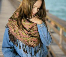 Naložite sliko v pregledovalnik galerije, sal sali šal crazy šali pasmina pašmina ženski šali modni šali zenski sal bombaž viskoza šali lepota mehko jesenski šal zimski šal prehodni šal poletni šali  rjava zelena 
 vzorci naravni materiali good vibes
