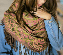 Naložite sliko v pregledovalnik galerije, sal sali šal crazy šali pasmina pašmina ženski šali modni šali zenski sal bombaž viskoza šali lepota mehko jesenski šal zimski šal prehodni šal poletni šali  rjava zelena 
 vzorci naravni materiali good vibes
