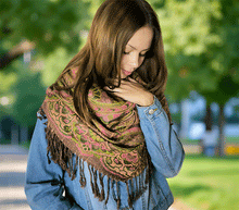 Naložite sliko v pregledovalnik galerije, sal sali šal crazy šali pasmina pašmina ženski šali modni šali zenski sal bombaž viskoza šali lepota mehko jesenski šal zimski šal prehodni šal poletni šali  rjava zelena 
 vzorci naravni materiali good vibes
