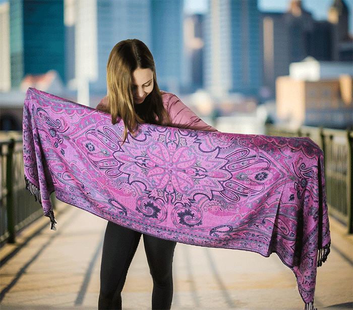 sal sali šal crazy šali pasmina pašmina ženski šali modni šali zenski sal bombaž viskoza šali lepota mehko jesenski šal zimski šal prehodni šal poletni šali  črna roza 
 vzorci naravni materiali good vibes
