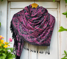 Naložite sliko v pregledovalnik galerije, sal sali šal crazy šali pasmina pašmina ženski šali modni šali zenski sal bombaž viskoza šali lepota mehko jesenski šal zimski šal prehodni šal poletni šali  črna roza 
 vzorci naravni materiali good vibes
