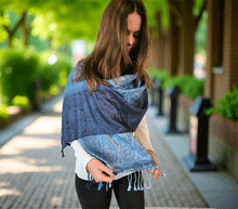 Naložite sliko v pregledovalnik galerije, sal sali šal šali pasmina pašmina ženski šali modni šali zenski sal bombaž viskoza šali lepota mehko jesenski šal zimski šal prehodni šal poletni šali moder modra
