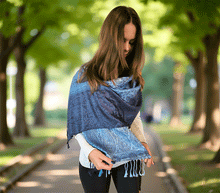 Naložite sliko v pregledovalnik galerije, sal sali šal šali pasmina pašmina ženski šali modni šali zenski sal bombaž viskoza šali lepota mehko jesenski šal zimski šal prehodni šal poletni šali moder modra
