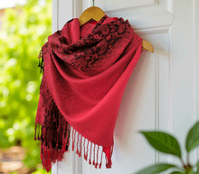 Naložite sliko v pregledovalnik galerije, sal sali šal šali pasmina pašmina ženski šali modni šali zenski sal bombaž viskoza šali lepota mehko jesenski šal zimski šal prehodni šal poletni šali rdeča
