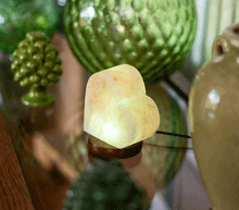 Naložite sliko v pregledovalnik galerije, Himalajska solna lucka srce usb naravna oblika astma svetilka elektrosmog solna luc madalbal solna svetilka himalajska solna lučka srce solna luč  solna svetilka usb
