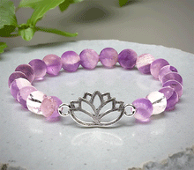 Naložite sliko v pregledovalnik galerije, zapestnica ametist kristali zapestnica zapestnice iz kristalov kamena strela poldragi kamni lotus nakit
