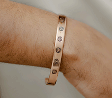 Naložite sliko v pregledovalnik galerije, zapestnica baker cakra bakrena zapestnica cakre nakit iz bakra zapestnica iz bakra energijska zapestnica čakre
