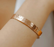 Naložite sliko v pregledovalnik galerije, zapestnica baker bakrena zapestnica nakit iz bakra zapestnica iz bakra energijska zapestnica 
