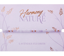Naložite sliko v pregledovalnik galerije, zapestnica fluorit sivka iz kristalov kristali kristalna zapestnica nakit zapestnica poldragi kamni fluorit lavanda
