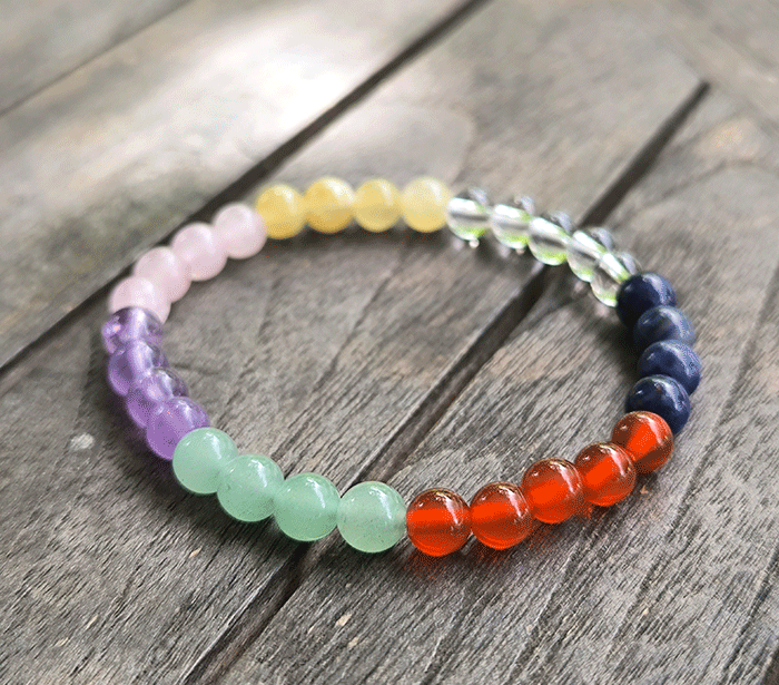 zapestnica čakre iz kristalov 6mm ženska zapestnica iz poldragih kamnov nakit chakra moda nakit iz kristalov kristali zapestnice čakra ženske zapestnice čakre