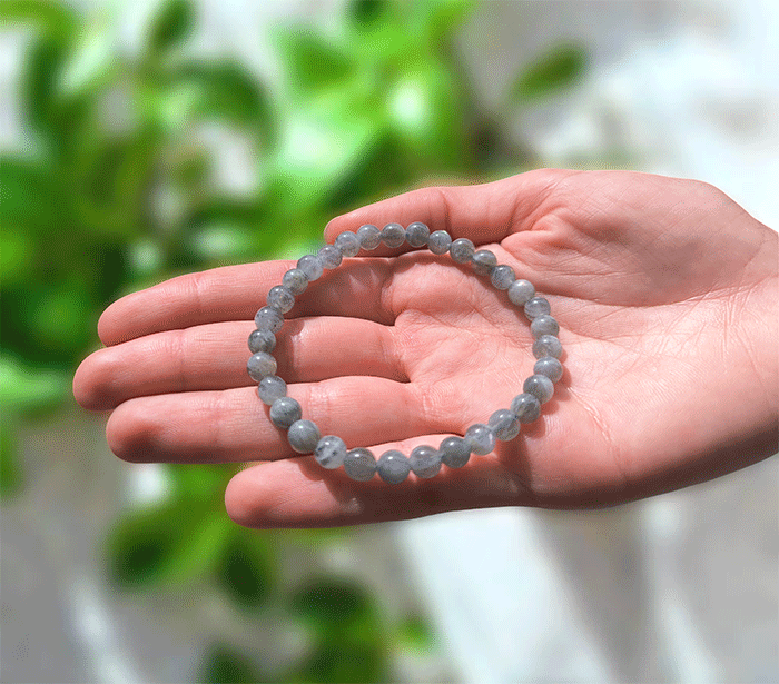 zapestnica labradorit iz kristalov 6 mm ženska zapestnica talisman iz poldragih kamnov nakit labradorit moda nakit iz kristalov kristali zapestnice  ženske zapestnice talisman labradorit