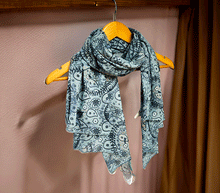 Naložite sliko v pregledovalnik galerije, ženski šal poletni šali paisley modni sal  sali prehodni sal paisley viskoza ženski šali moda udoben šal mehek sal jesenski šal ženski šal
